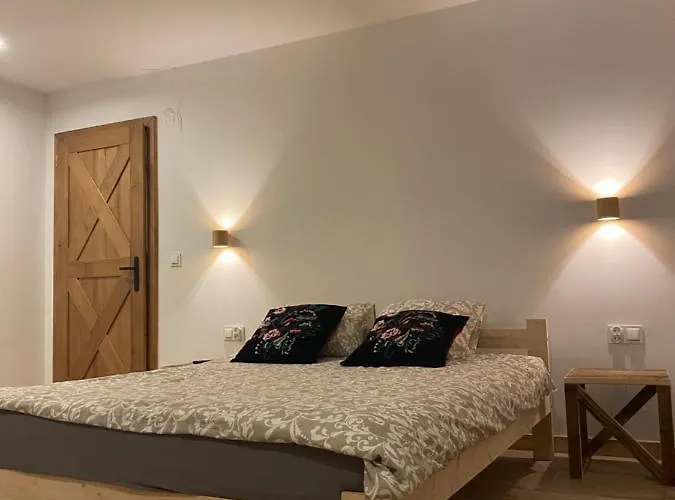 Pelna Ii Vila Istebna